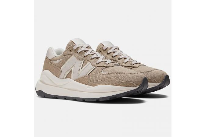 Zapatillas New Balance W5740PDB Marron y Beige